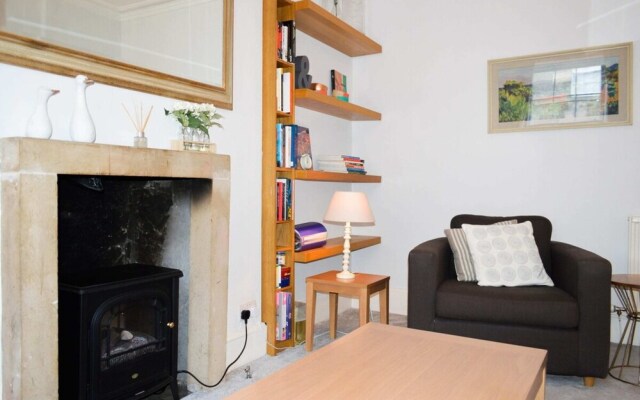 Charming 1 Bedroom Apartment in Stockbridge Edinburgh