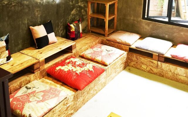 Hometown Hostel