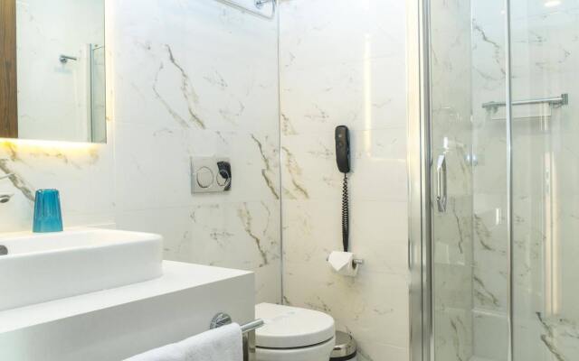 Acroter Hotel Spa