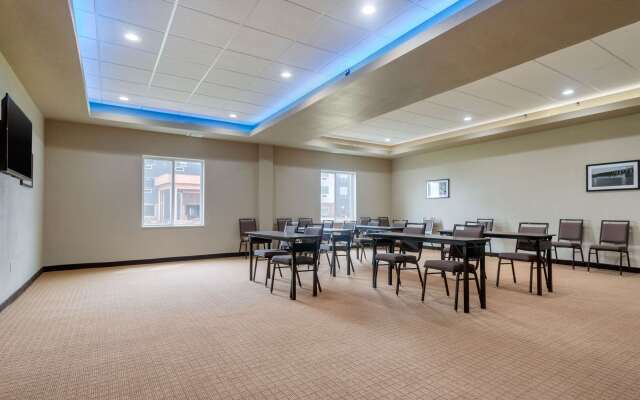 MainStay Suites Bricktown - near Medical Center