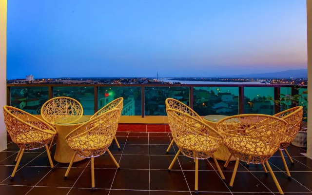 Amanda Quang Binh Hotel