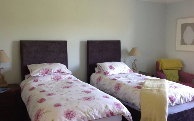 Bolt Hole Earnley