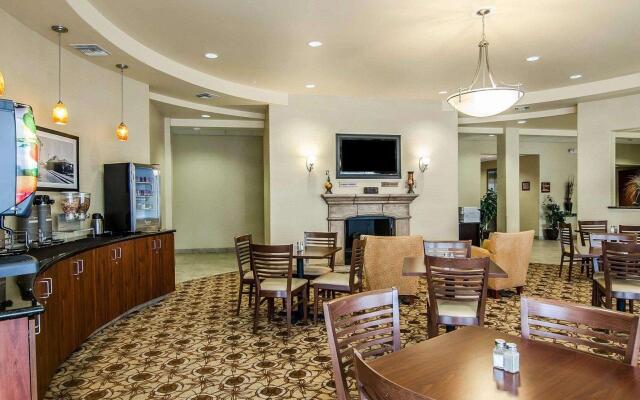 Comfort Inn & Suites Van Buren - Fort Smith