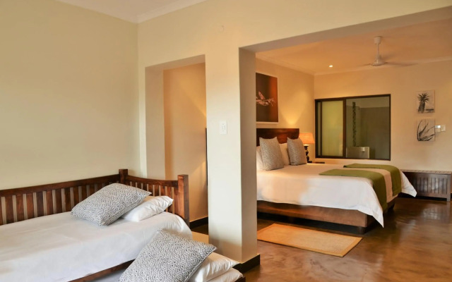 Bushveld Terrace Safari Hotel, Lodge & Spa