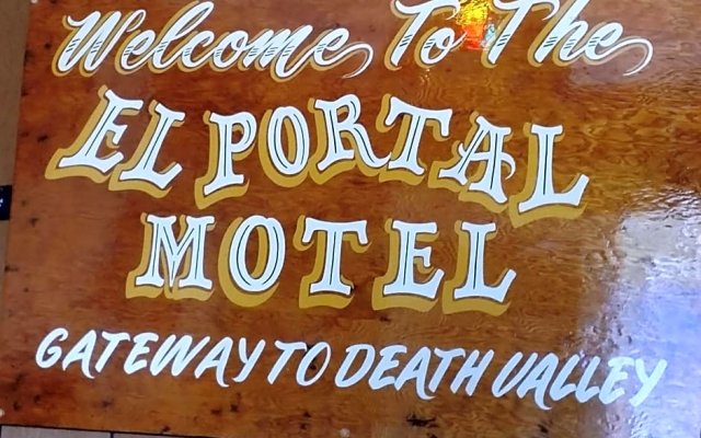 El Portal Motel