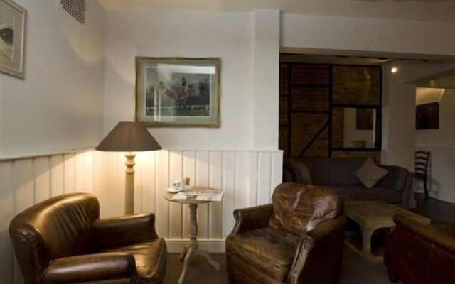 The Hawk Inn