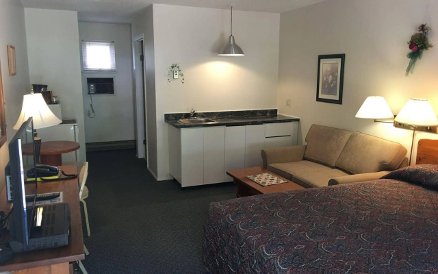 Chase Country Inn Motel