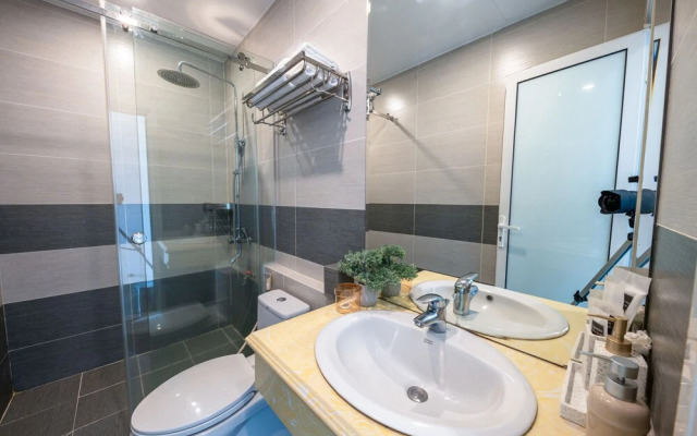 Hotel The Hanoi