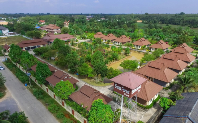 Boom Forest Resort
