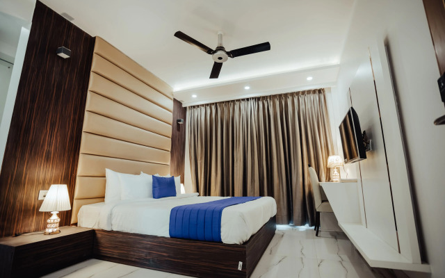 Hotel Keshav Residency - Medicity Gurugram, near Medanta Hospital