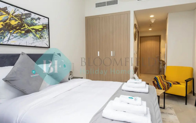 Bloomfields Modern STU Azizi Riviera