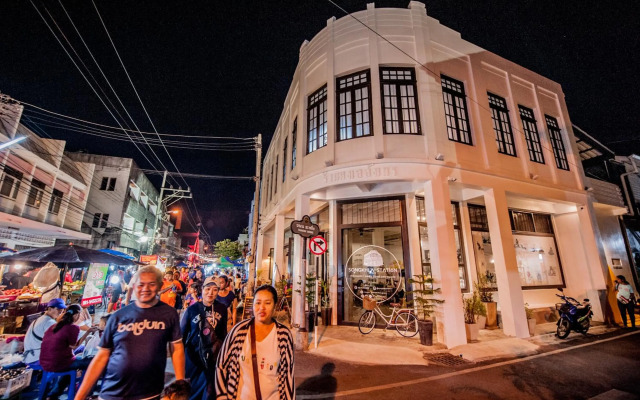 Songkhla Tae Raek Antique Hotel