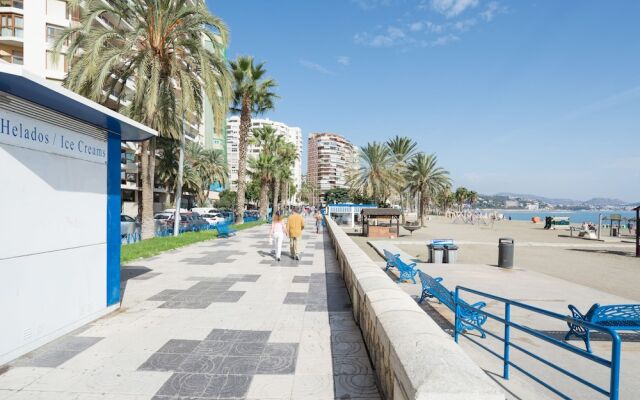 LU&CIA City Beach Malagueta 2