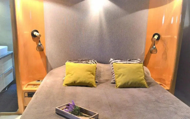 Luxury Yacht in La Rochelle With a Terrace