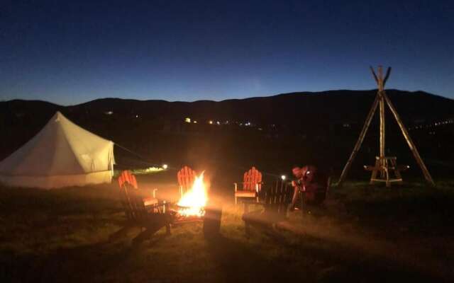 Lago Valle Wine Glamping