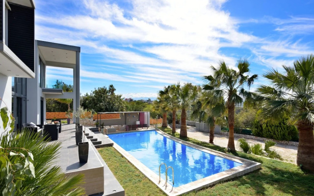 Adorno Luxury Villas