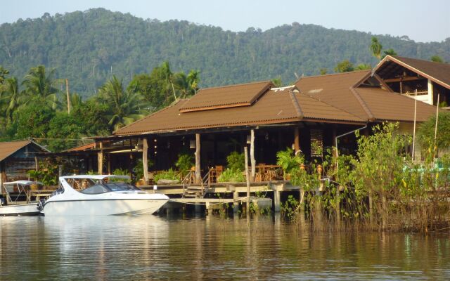 The Mangrove Hideaway Koh Chang