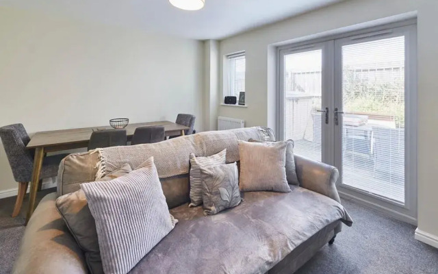 Host Stay Town House