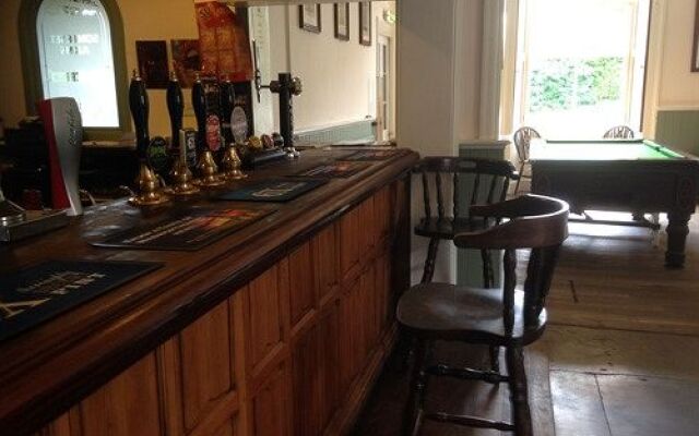 The Somerset Arms