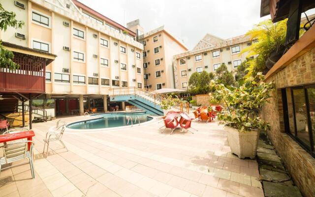 Landmark Hotel