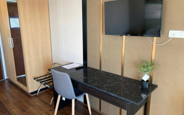 Mariners on the Waterfront