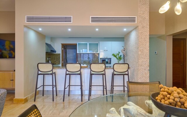 Beachfront Condo w Sea View Ah-201 Costa Atlantica