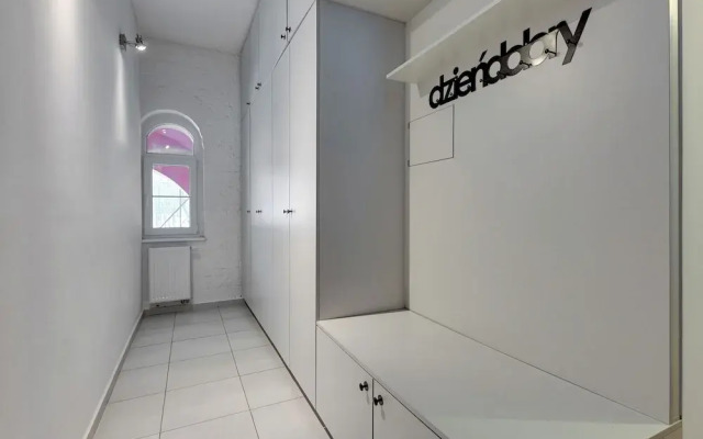 City Center Art House by Downtown Apartments