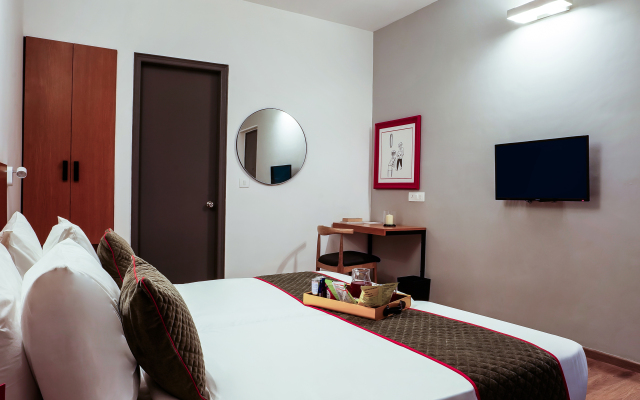 OYO Rooms Near Galleria Market