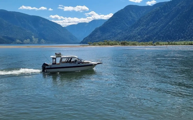 Выше гор Телецкое