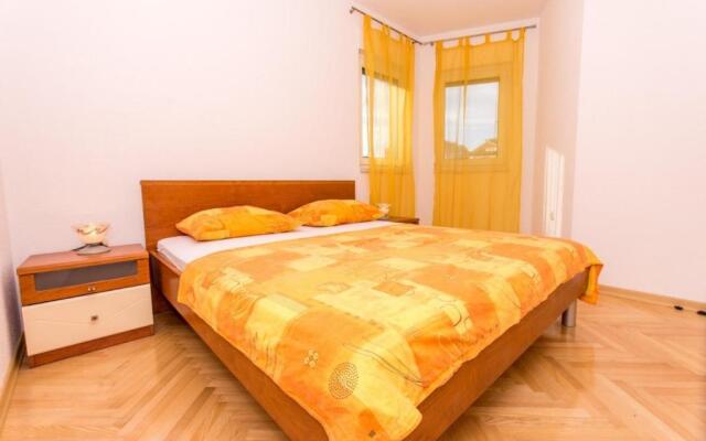 Apartments Slavica - 70m to beach