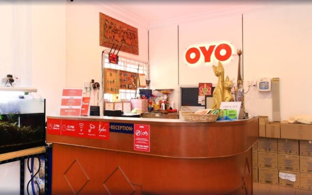 OYO 1090 Hollitel Hotel Melaka