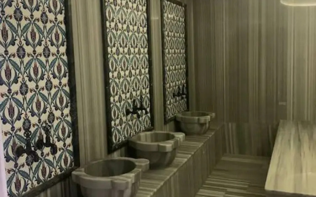 Spacious New 2 1 Apartment-near Mall of Istanbul