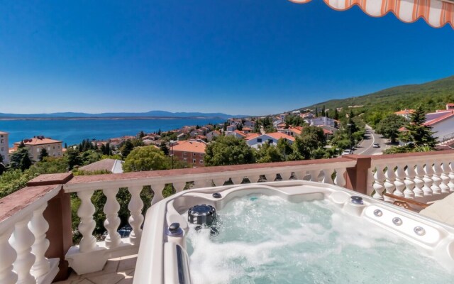 Awesome Home in Crikvenica With Wifi and 3 Bedrooms