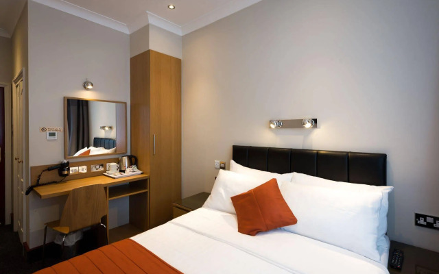 Adria Hotel