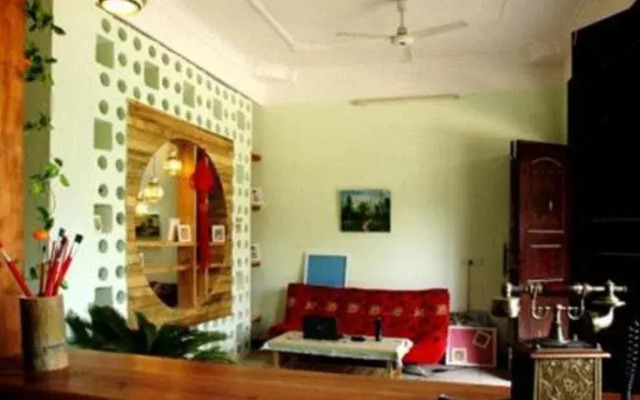 Good Friends Youth Hostel