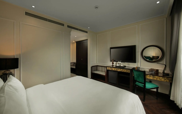 GM Premium Hotel
