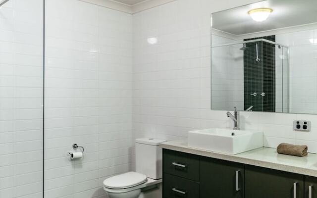Wray Apartment