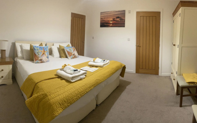 Avon Beach Bed and Breakfast