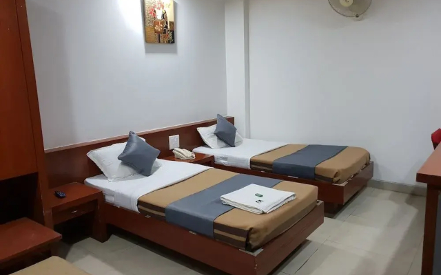 Pleasure Inn