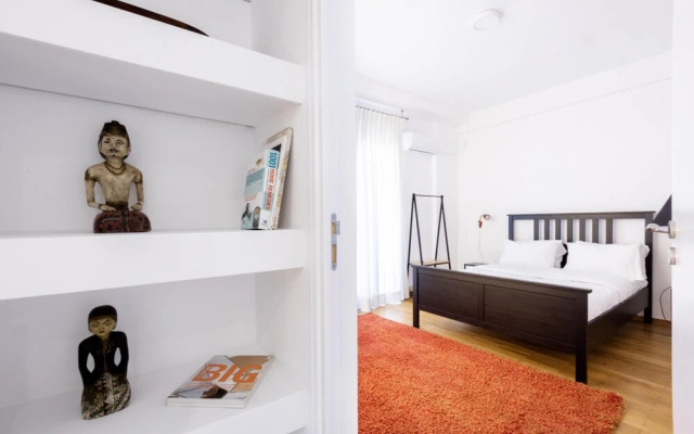 Beautiful 2 Bdrm apt in Athens