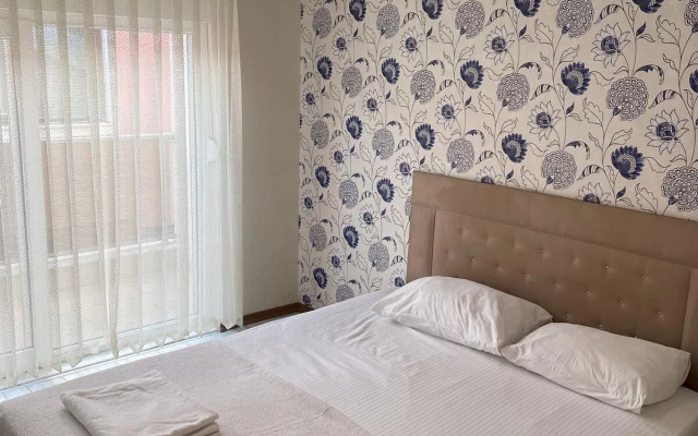 The Nar Suit & Apart