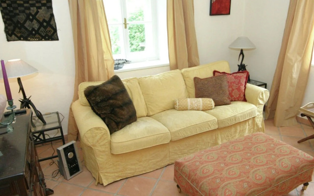 Splendid Chalet with Garden, Bbq, Balcony, Heating, Parking