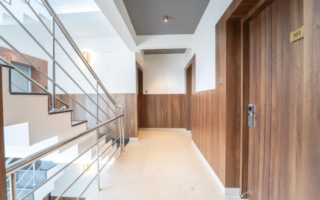 Treebo Petals Suites