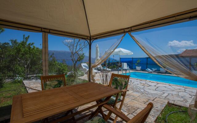 Villa Serenity
