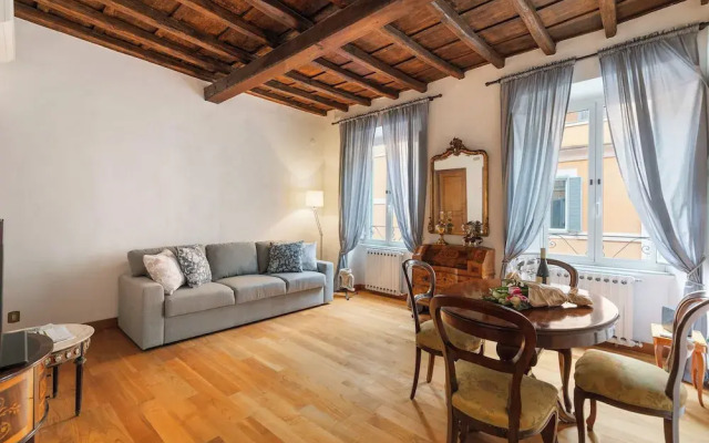 Monti  Apartments