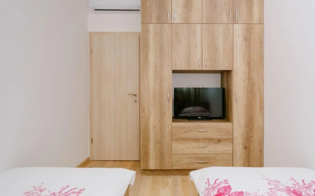 MonteRe Guest House
