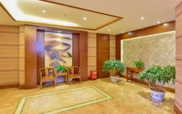 Jiaxin Mingzhu Hotel