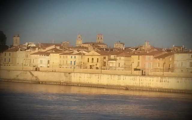 Un tour en Arles