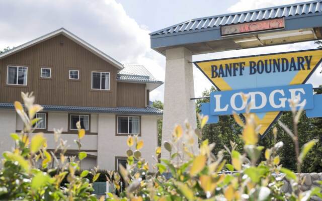 Banff Boundary Lodge