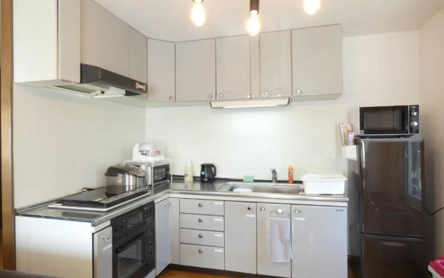 The House Chitose Station 1